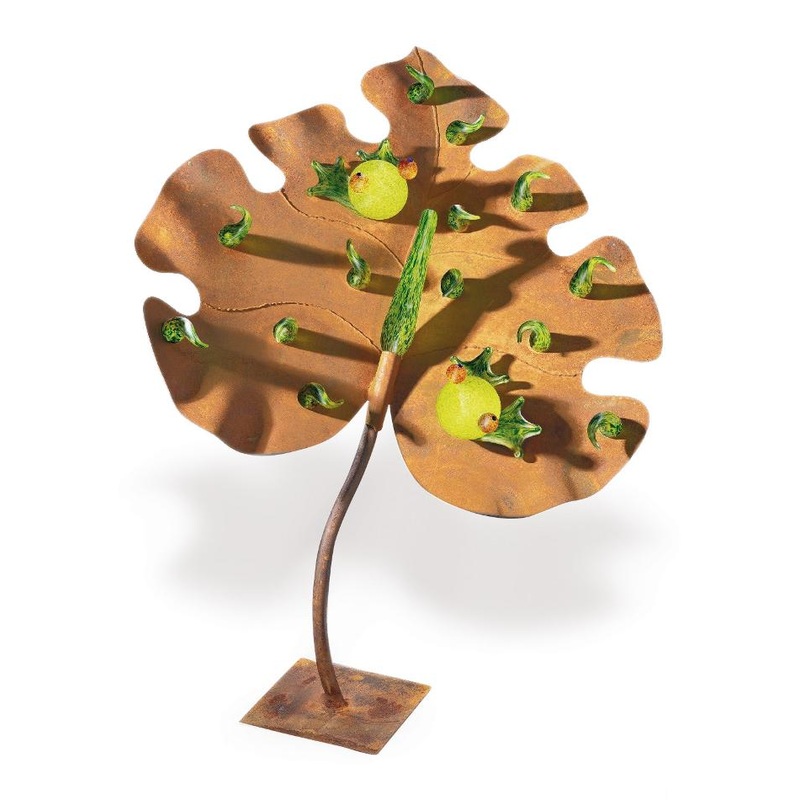Oggetti Leaf With Frogs Sculptures